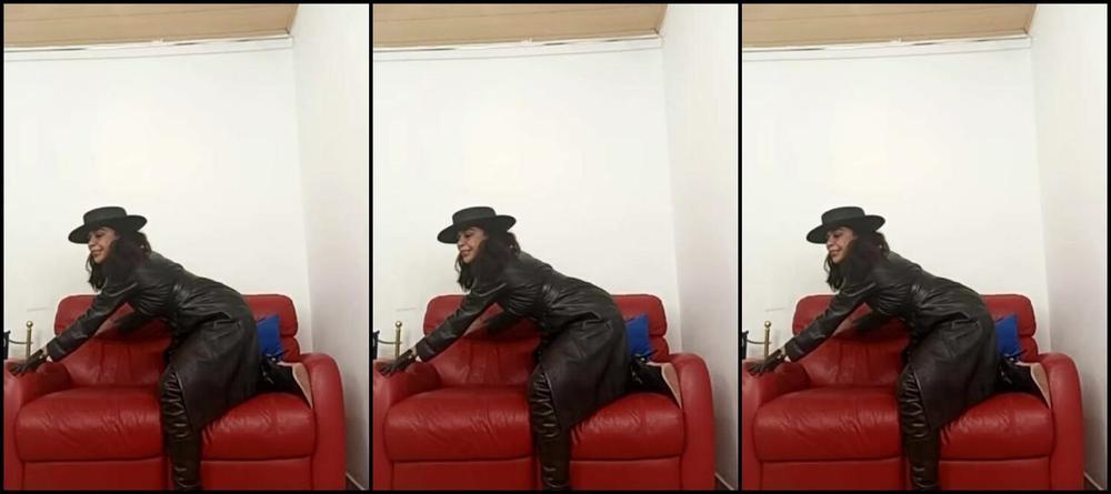 Reina Leather Nicknamed Reinaleather Onlyfans Video 5453