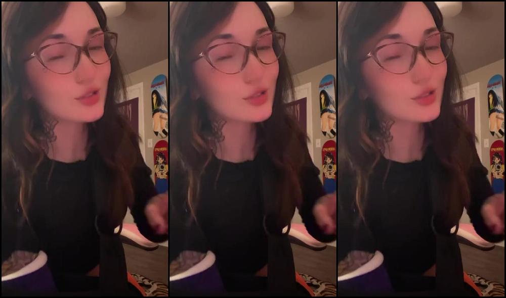 Hellcat Nat Nicknamed Hellcat Nat 01 27 2024 Onlyfans Video Broke My Wrist Snowboarding Tonight Sorry Not A Sexy Post