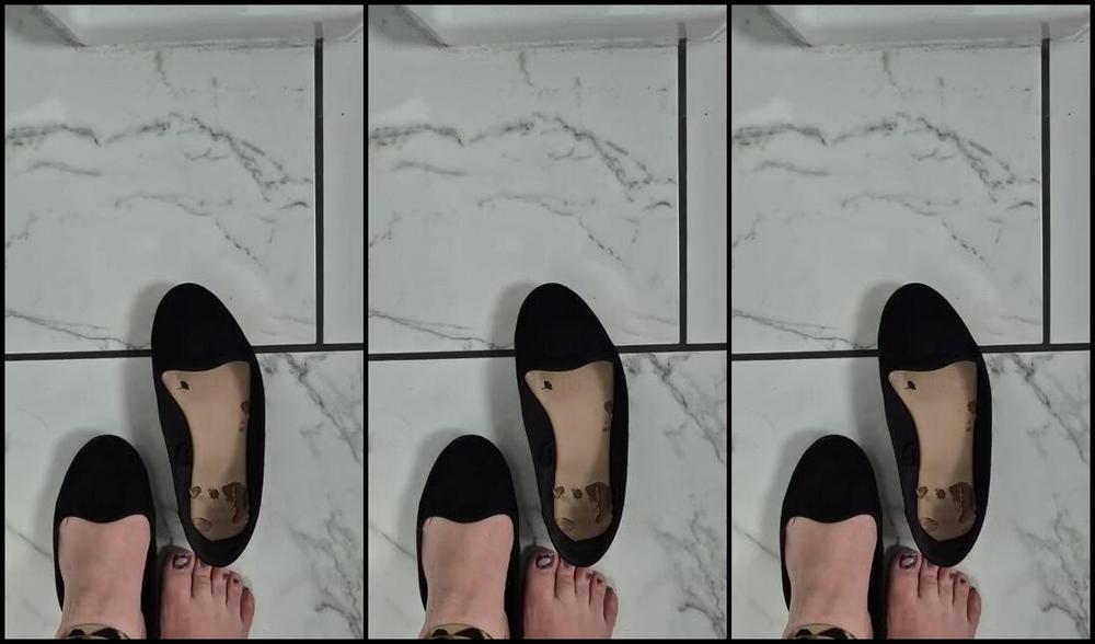 Tinyfairyfeet Nicknamed Tinyfairyfeet 08 17 2024 Onlyfans Video Getting These Flats Ready For Their New Owner