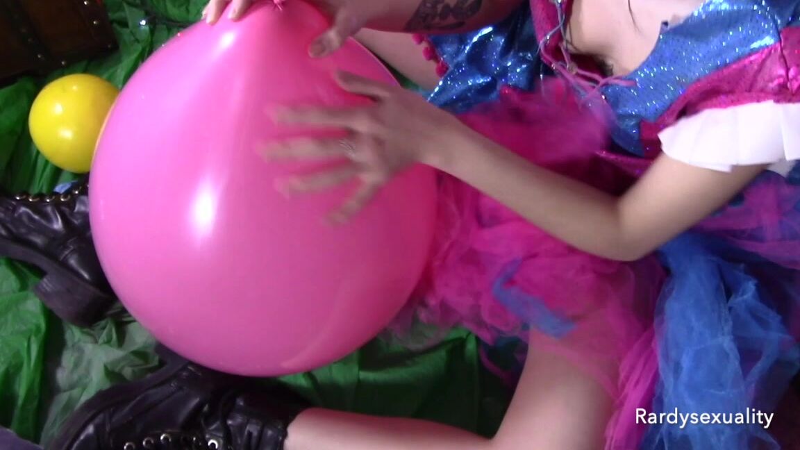 "Rardysexuality" balloons, balloons b2p, clowns, inflatable blow fetish, masturbation Clown Transformation Balloon Popping manyvids