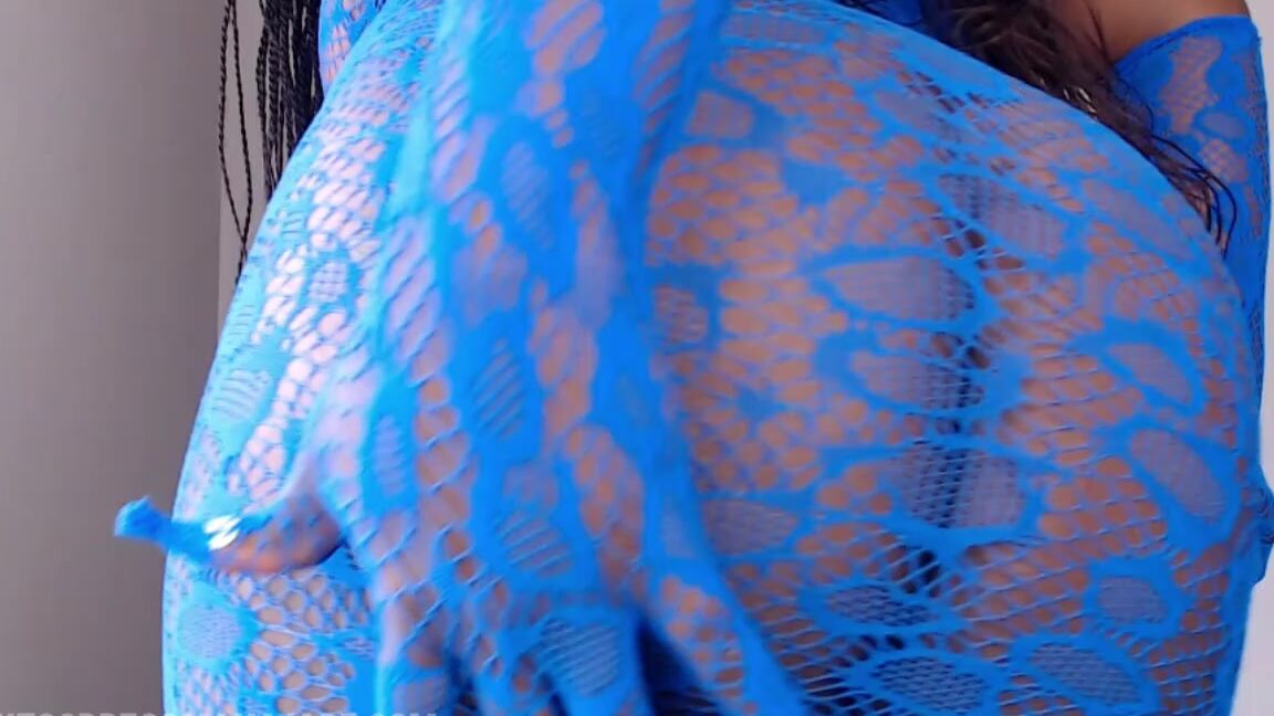 "UnfriendlyBlckHottie" ass humiliation, ebony ass fetish, ebony female domination, toilet humiliation, toilet slavery Stuck In Toilet Slavery manyvids