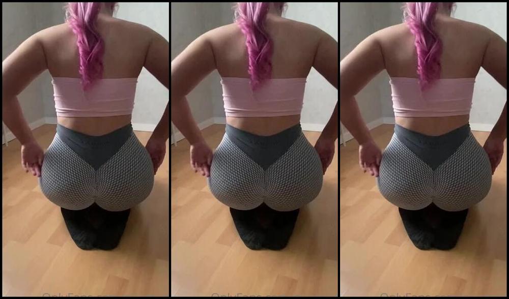 Peachy Cheeks Nicknamed Piiamaria 06 06 2022 Onlyfans Video Streching Time