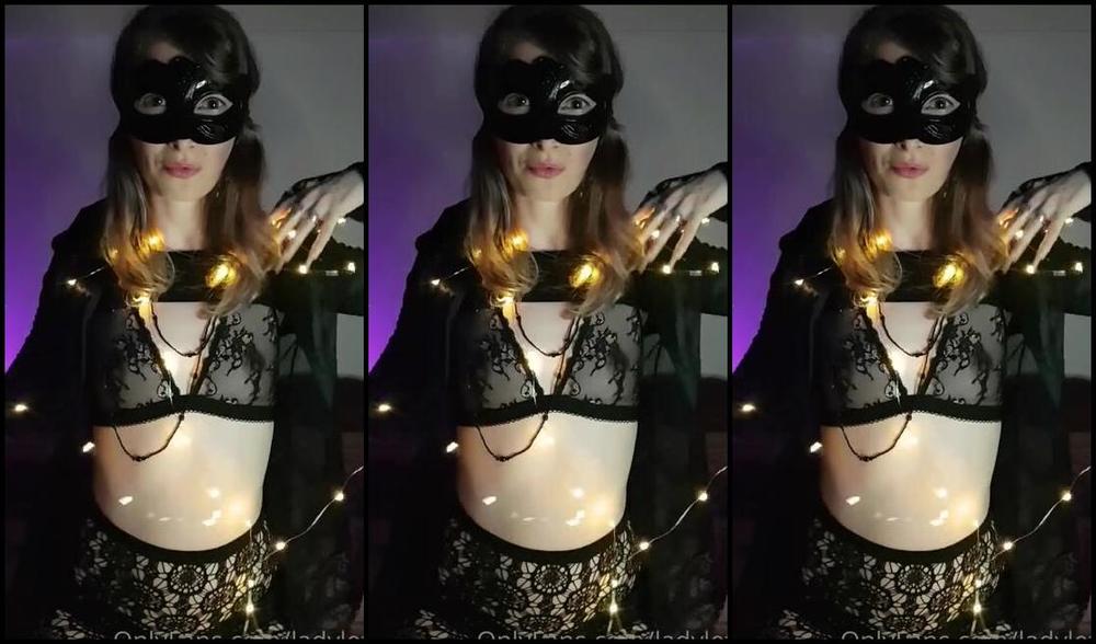 Lady Left Nicknamed Ladyleft 07 30 2022 Onlyfans Video 334 Videos In My F Vault 149 Videos On My F Wall 85 Videos To Bring Yb0T