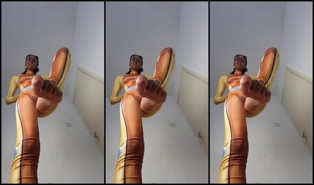 Ceceprincesstoes Nicknamed Cecesprincesstoes 04 27 2023 Onlyfans Video Femdom I Step And Rub My Feet In You Face While Your Laying On The Floor