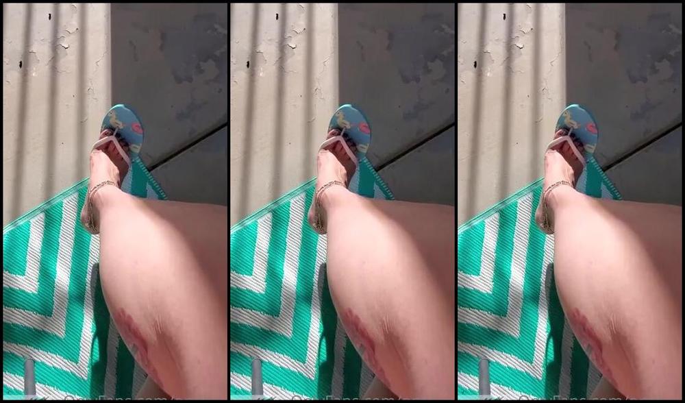 Oneluv T Nicknamed Oneluv T 10 26 2021 Onlyfans Video Flip Flop Dangle