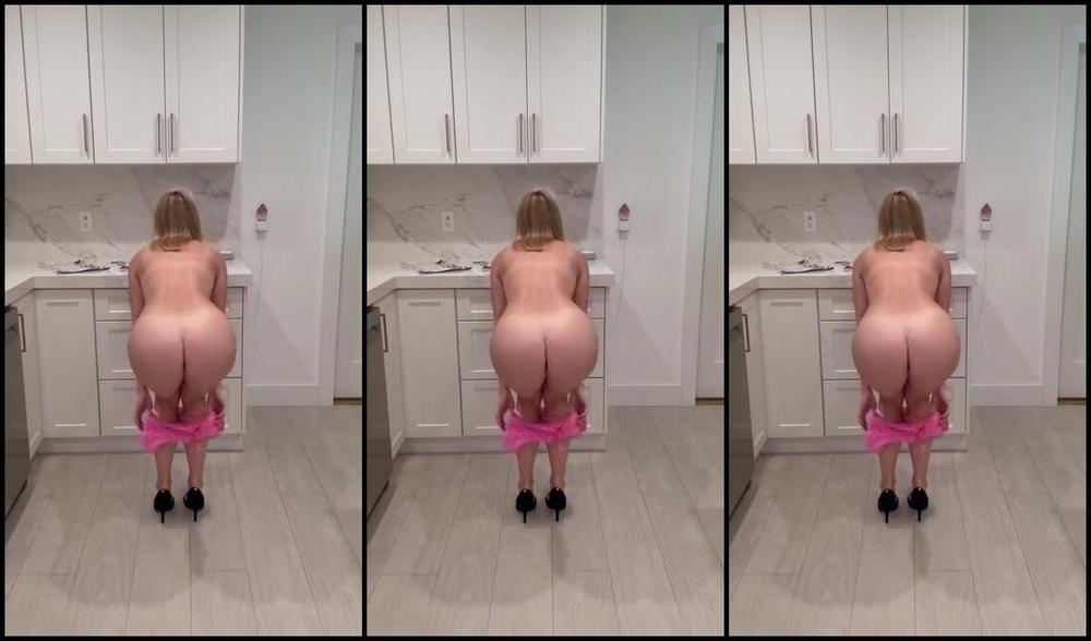 Vicky Stark Nicknamed Vickystark 04 08 2024 Onlyfans Video Pink Festival Outfits Try On Tips Are Always Appreciated