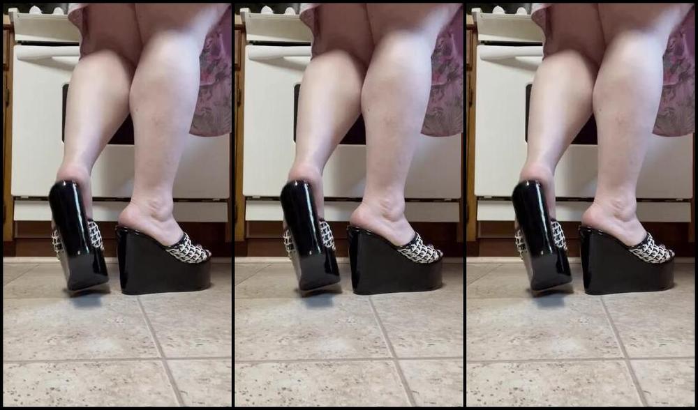 Fattyfeet420 Nicknamed Fattyfeet420 08 21 2023 Onlyfans Video Kitchen Treats And Teases In These Chunky Platforms