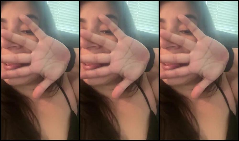 Georgia Peach Nicknamed Stoner Peach 07 02 2025 Onlyfans Video Hand Palm And Face Fetish My Hands Smelled Like Warm Amber