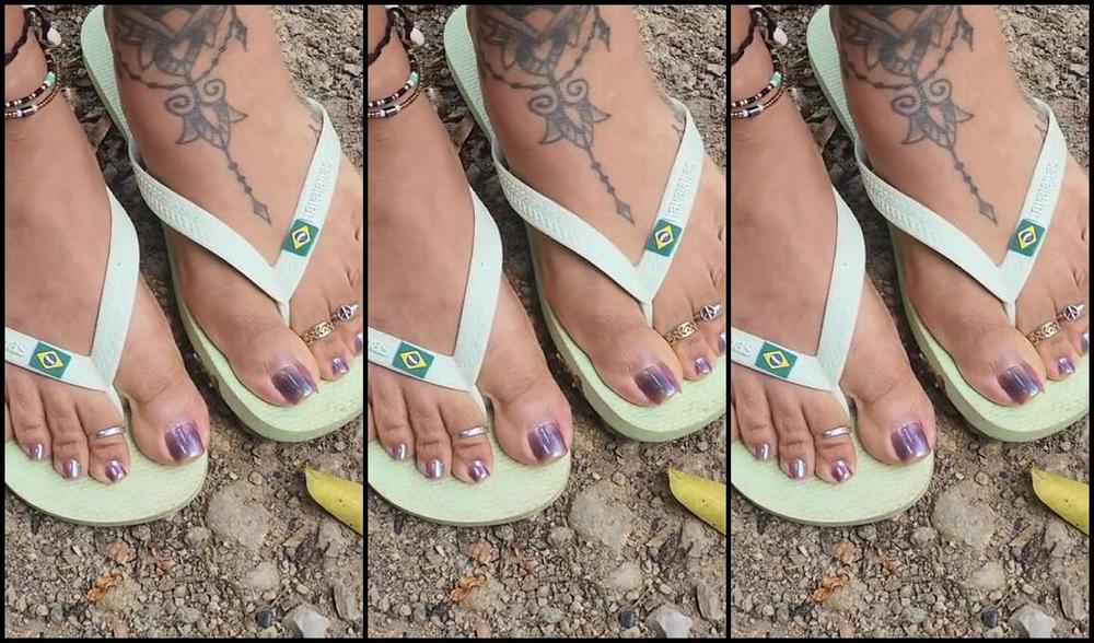 Meryann Nicknamed Solesqueenrd 08 05 2025 Onlyfans Video Happy Flip Flop Toe Tuesday By The Way My Toenails Look Beautiful In This Color