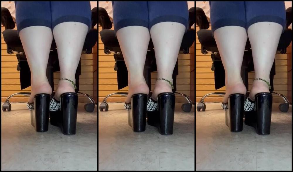 Fattyfeet420 Nicknamed Fattyfeet420 09 05 2023 Onlyfans Video Look At All The Marks These Platforms Leave On My Super Reactive White Skin I Think