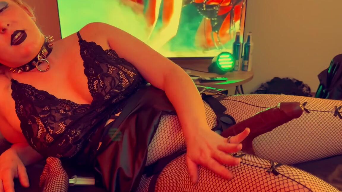 Ivy Sin Nicknamed Nightangelxoxo 05 08 2024 Onlyfans Video Comment Or Dm If You Want To Be Stretched Out By Me