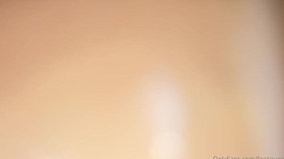 Ciarramoore Nicknamed Footqueen349 04 28 2022 Onlyfans Video Draining His Cock Real Fast After Work