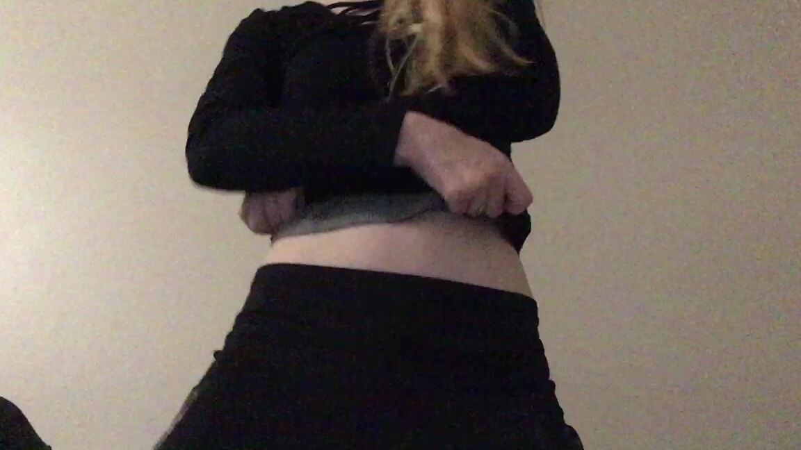 "RubyPrincess" dancing, music, striptease strip tease manyvids