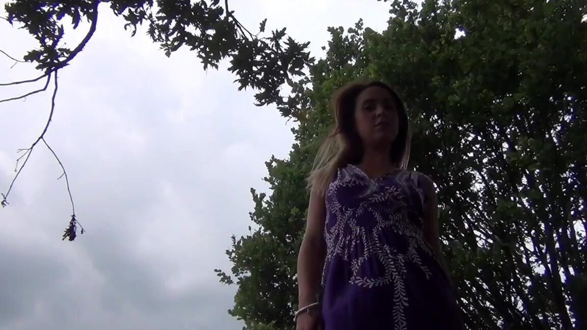 Peachy Samantha Nicknamed Peachysamantha Onlyfans Sexy Upskirt Video With Some Very Close Up Pussy To See Who Wouldnt Love