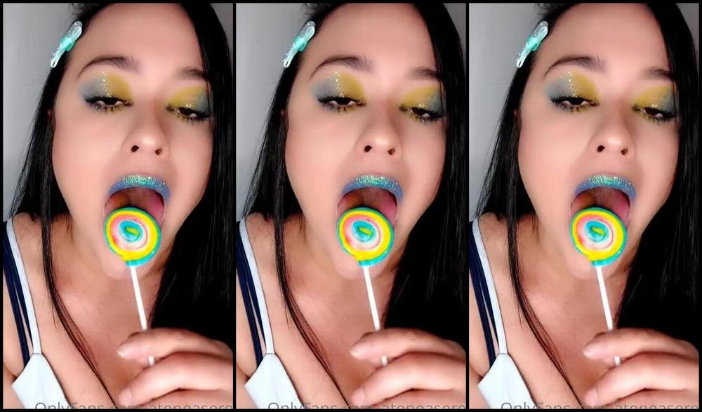 Atenea Seren Nicknamed Ateneaseren Onlyfans Video Me Chupo Una Paleta A Tu Nombre Carino