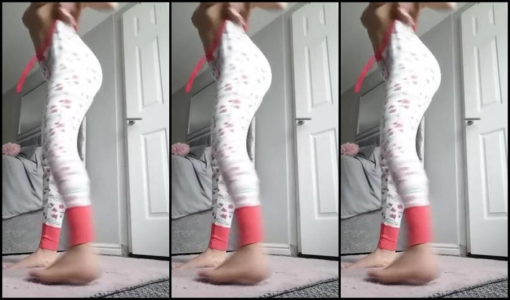 Peachy Samantha Nicknamed Peachysamantha Onlyfans Well This Is A First What Do You Think