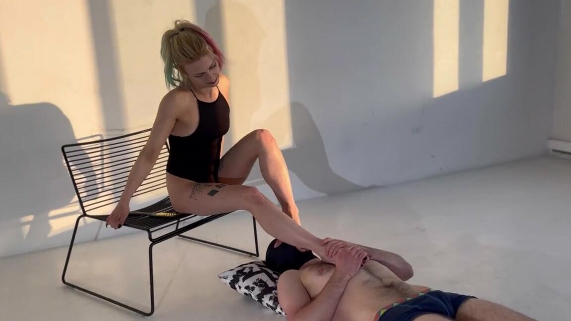 Goddess Elza Nicknamed Goddesselza 08 18 2023 Onlyfans Video Footfetish Vol 1