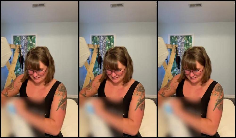 Domna Gray Nicknamed Domina Gray 08 13 2023 Onlyfans Video I Received A Gift From A Fan Today Thank You So Much Rdc This Made 4Pfe