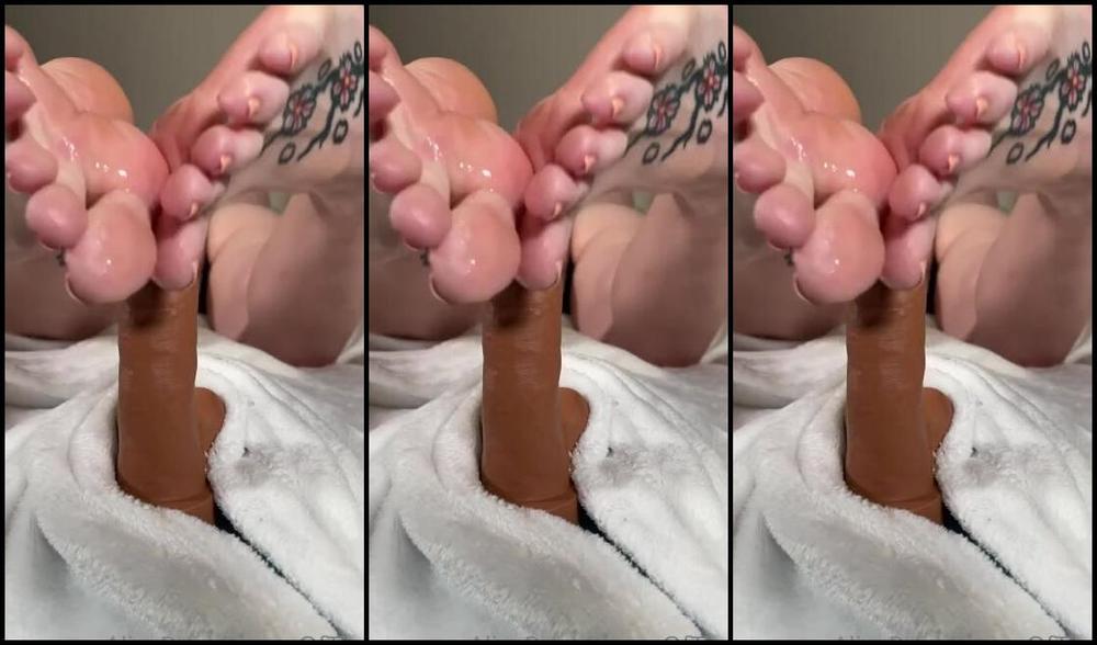 Alice Rose Nicknamed Alicerosequeenoftoes 12 21 2022 Onlyfans Video I Hope You Have A Great Day