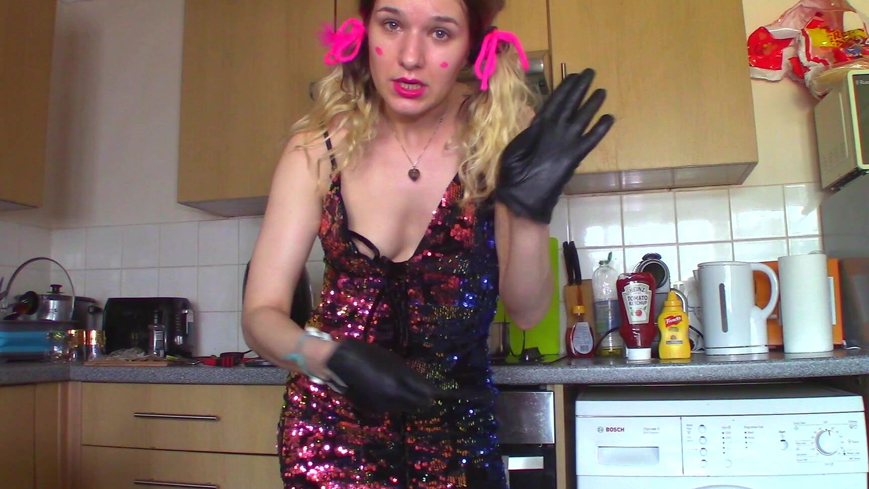 "Goddess Vanessa" executrix, glove fetish, supervillain, vore, cooking Gory COOKING Vore Show manyvids