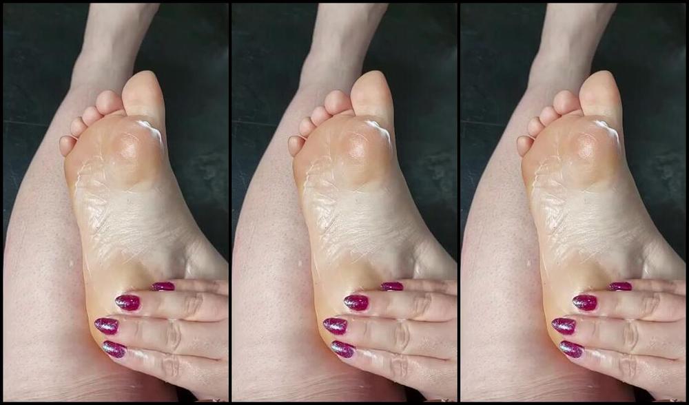 Tinyfairyfeet Nicknamed Tinyfairyfeet 03 23 2023 Onlyfans Video Quick Massage But I Need To Book A Pedicure I Like It When Other People Do