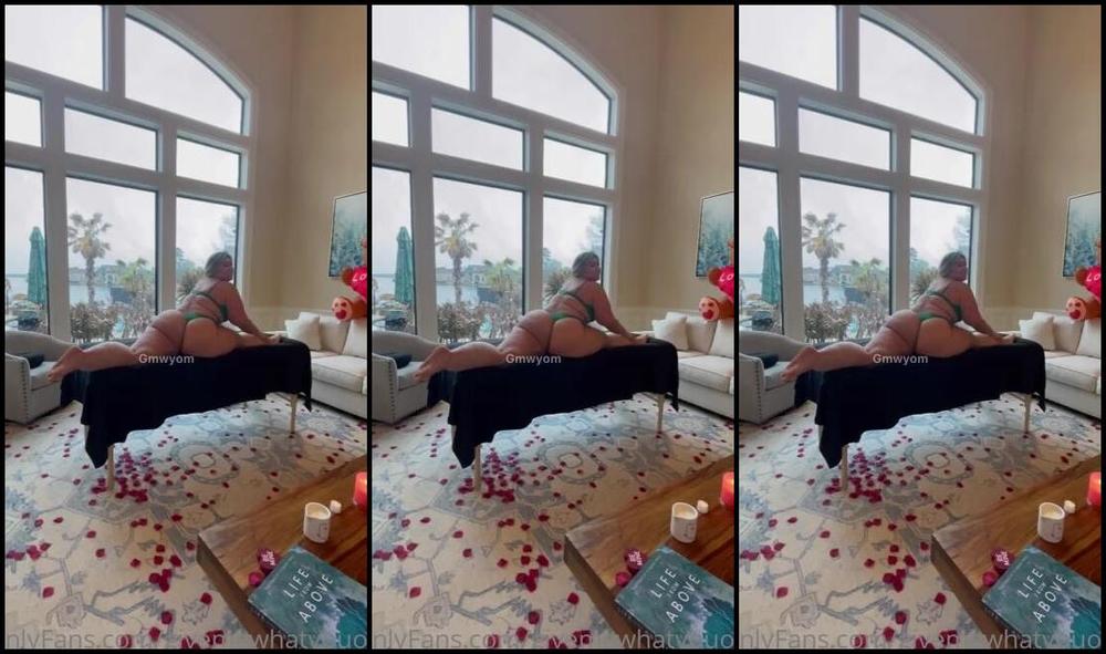 Goddess Gmwyom Nicknamed Givemewhatyouoweme Onlyfans I Hope You Like The View Bt