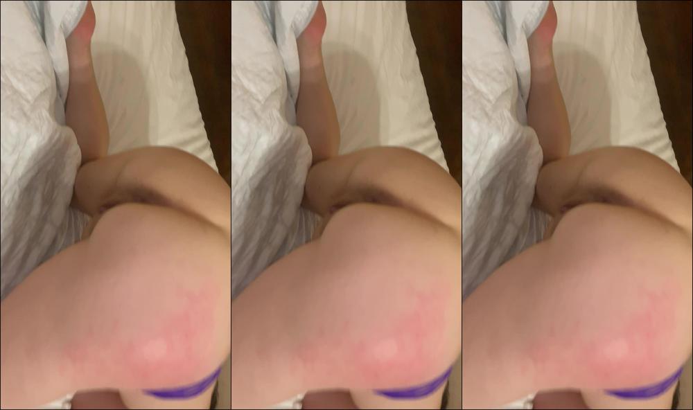 "JuliewonderQOS" bareback, bbc, hot wives, interracial, rough sex BBC says quot Get on all 4 s with ass up quot manyvids