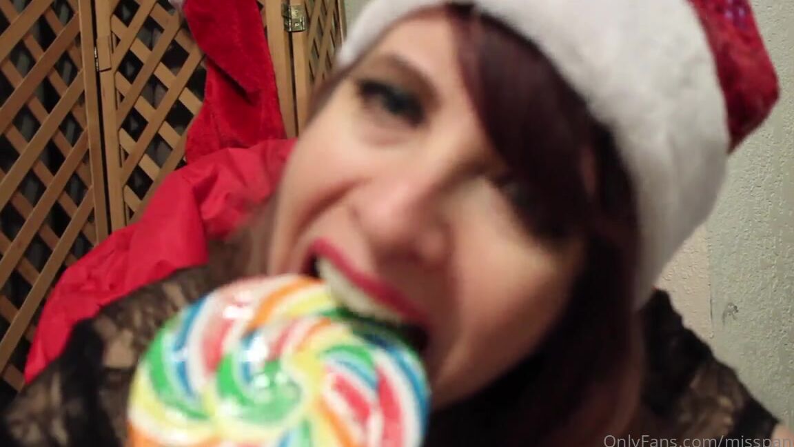 Miss Pandora Nicknamed Misspandora Onlyfans 11 26 2023 Thanksgiving Is Over You Know What That Means Its The Season Of Giving And It