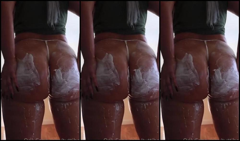 Clappingqueen Nicknamed Clappingqueen 04 11 2023 Onlyfans Video Smacking And Clapping My Cheeks Goes A Lil Too Messy