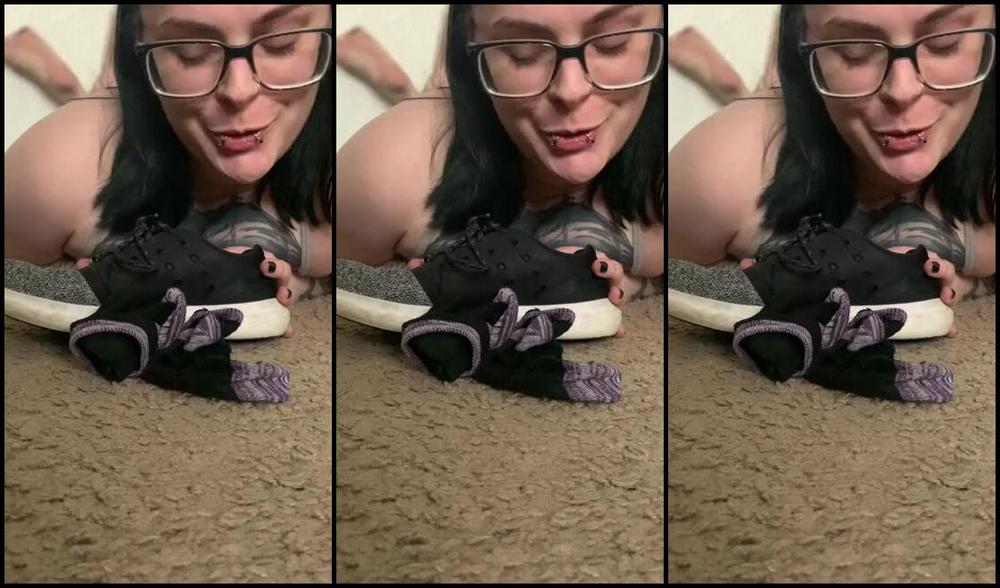 Marci Toes Nicknamed Marcitoes23 12 12 2024 Onlyfans Video After My Workout I Decided To Play A Game With My Tiny