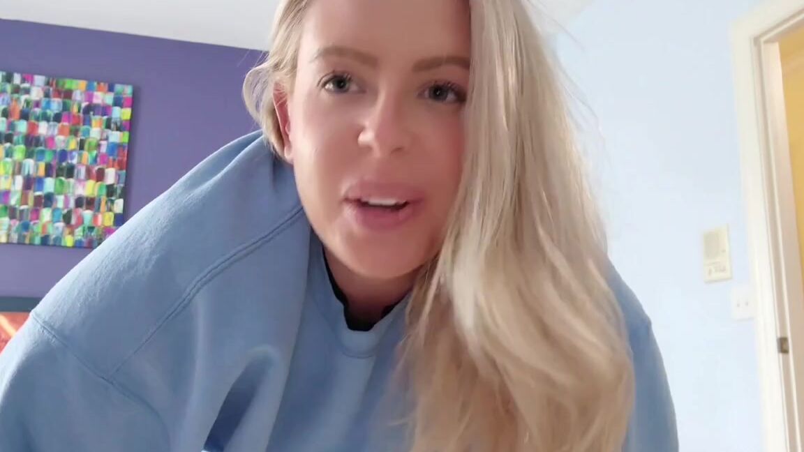 Vicktoria Tacos Nicknamed Vicktoriatacos 05 08 2024 Onlyfans Video Sniff Up These Nasty Burger King Farts Please