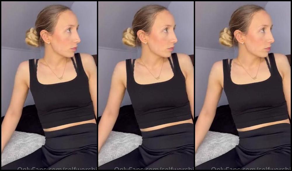 Selfworship Nicknamed Selfworship 04 11 2023 Onlyfans Video Sneaky During Family Dinner