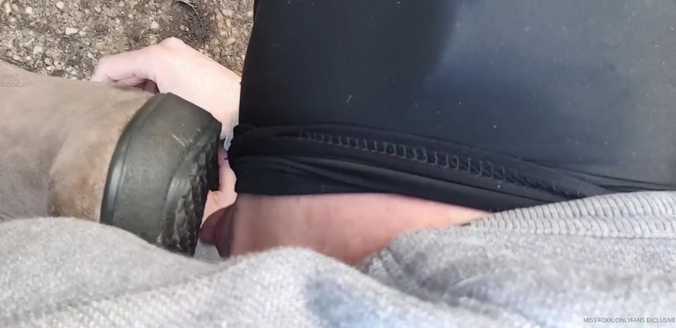Miss Foxx Nicknamed Missfoxx 03 15 2020 Onlyfans Video Video Sexy Saturday Boxing Boy Licking The Dirt Off The Filthy Designer Boots A Bitch Bought