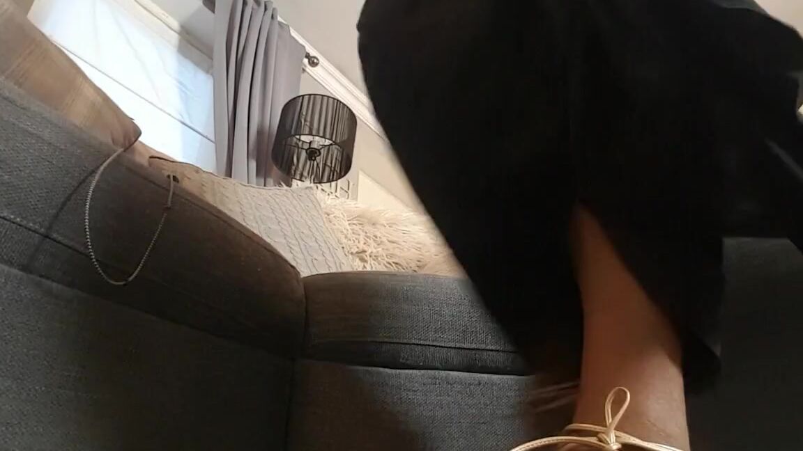 Miss Foxx Nicknamed Missfoxx 05 26 2017 Onlyfans Video Video Lick My Soles And Be Rewarded With My Toes