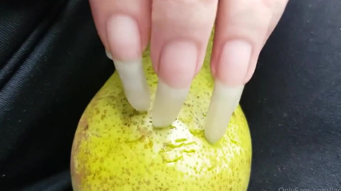 Lady Left Nicknamed Ladyleft 08 15 2022 Onlyfans Video Info At Some Point When Ive Mastered Filingfile Storage System 31So