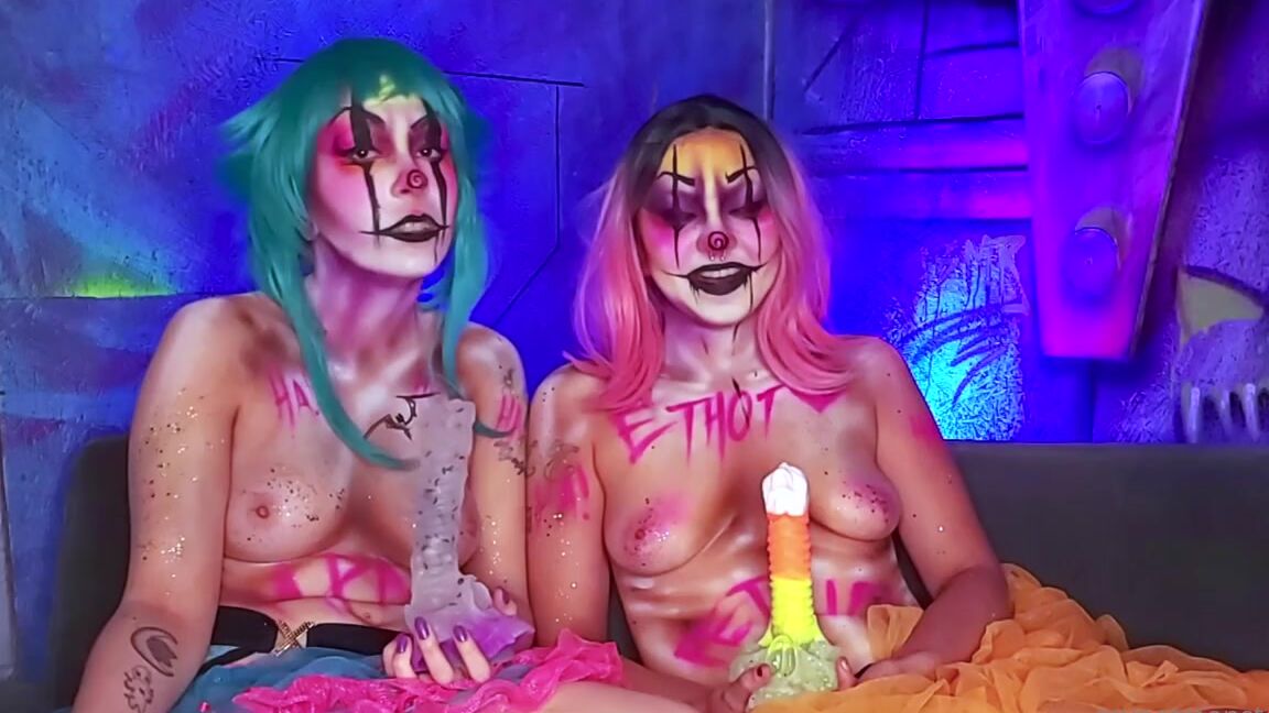 Mypet Monstergirl Nicknamed Mypetmonstergirl 07 11 2022 Onlyfans Video Clowntown Interview With Shaythepotato
