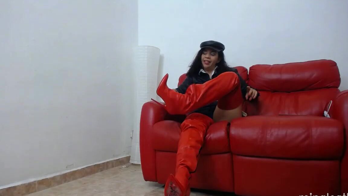 Reina Leather Nicknamed Reinaleather Onlyfans Video 1552