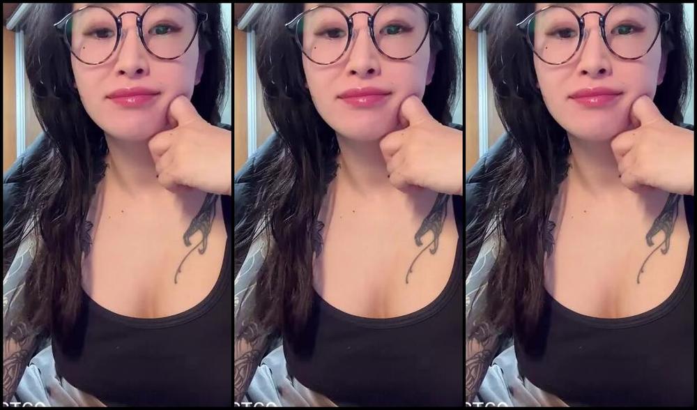 Fetishist Hinako Nicknamed Mistresshinako 05 18 2024 Onlyfans Video I Know You Want To Be Embarrassed By Me Heres Your Chance