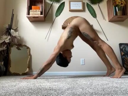 Goddess Adina Nicknamed God Isadina 08 01 2021 Onlyfans Video Happy Sunday Funday Real Time