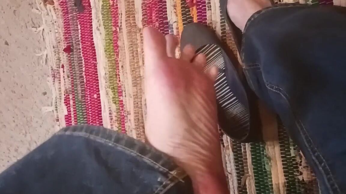 Kara Deviline Vip Nicknamed Karadevilinevip 10 20 2023 Onlyfans Video Breaking In The Flats