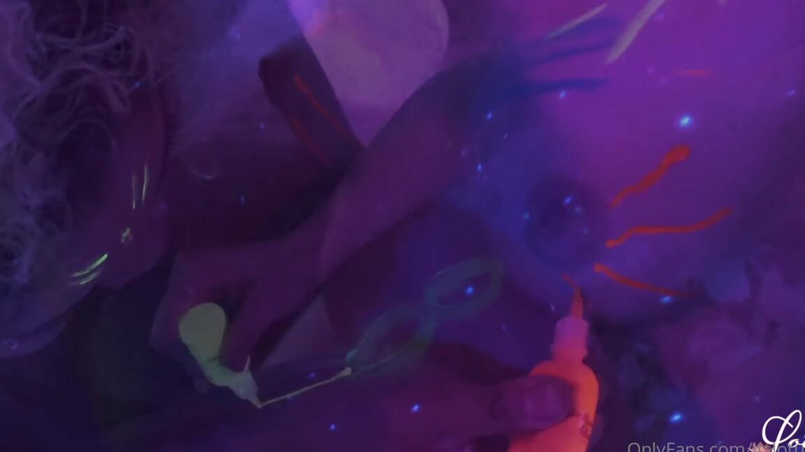 Lotus Lain Nicknamed Itslotuslain 02 17 2021 Onlyfans Video Dream Land With Elenakoshkaxoxo