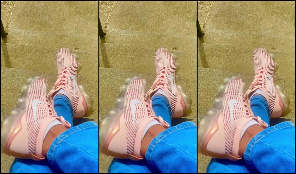 Liv Forsoles Nicknamed Livforsoles 09 22 2023 Onlyfans Video What Do You Think They Smell Like