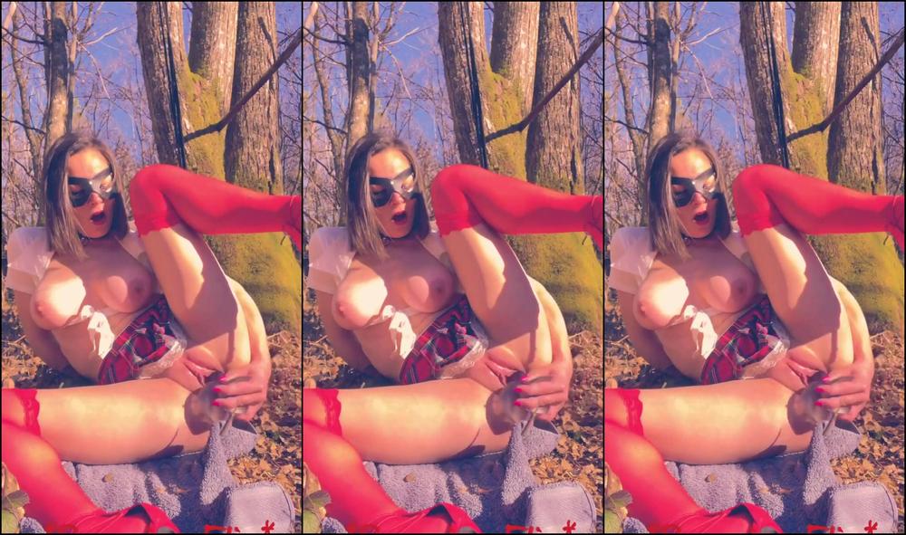 Soumiseelia 43391580Video2022 02 1512 52