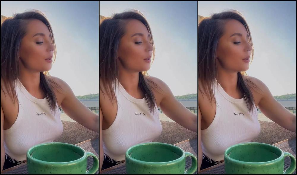 Only Yana Nicknamed Only Yana 05 04 2024 Onlyfans Video I Thought You Might Want To See This Cigarette