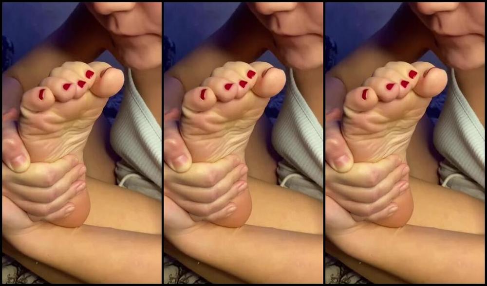 Arisu Kumiko Nicknamed Arisukumikovip 12 18 2023 Onlyfans Video Close Up Toe Sucking If U Want Customs Feel Free To Pm Me