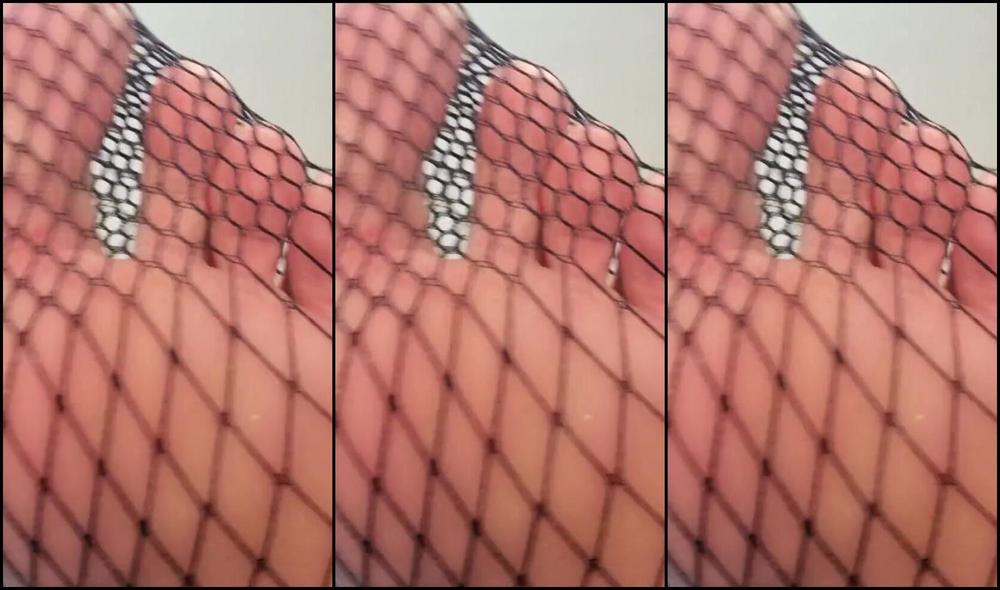 Goddesstessaprague Nicknamed Goddesstessaprague 03 23 2025 Onlyfans Video Cruel Giantess Video 742I Found Tiny In My Apartment But He Is Unwanted Guest