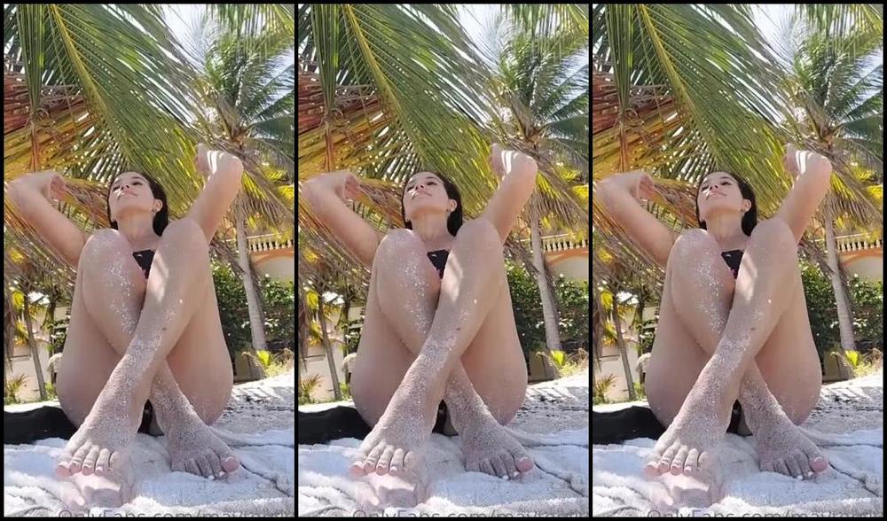 Miss Tess Nicknamed Lightmisstess 10 10 2022 Onlyfans Video Grabar Con Gente Pasando De Vez En Vez Tiene Un Toque Sexy