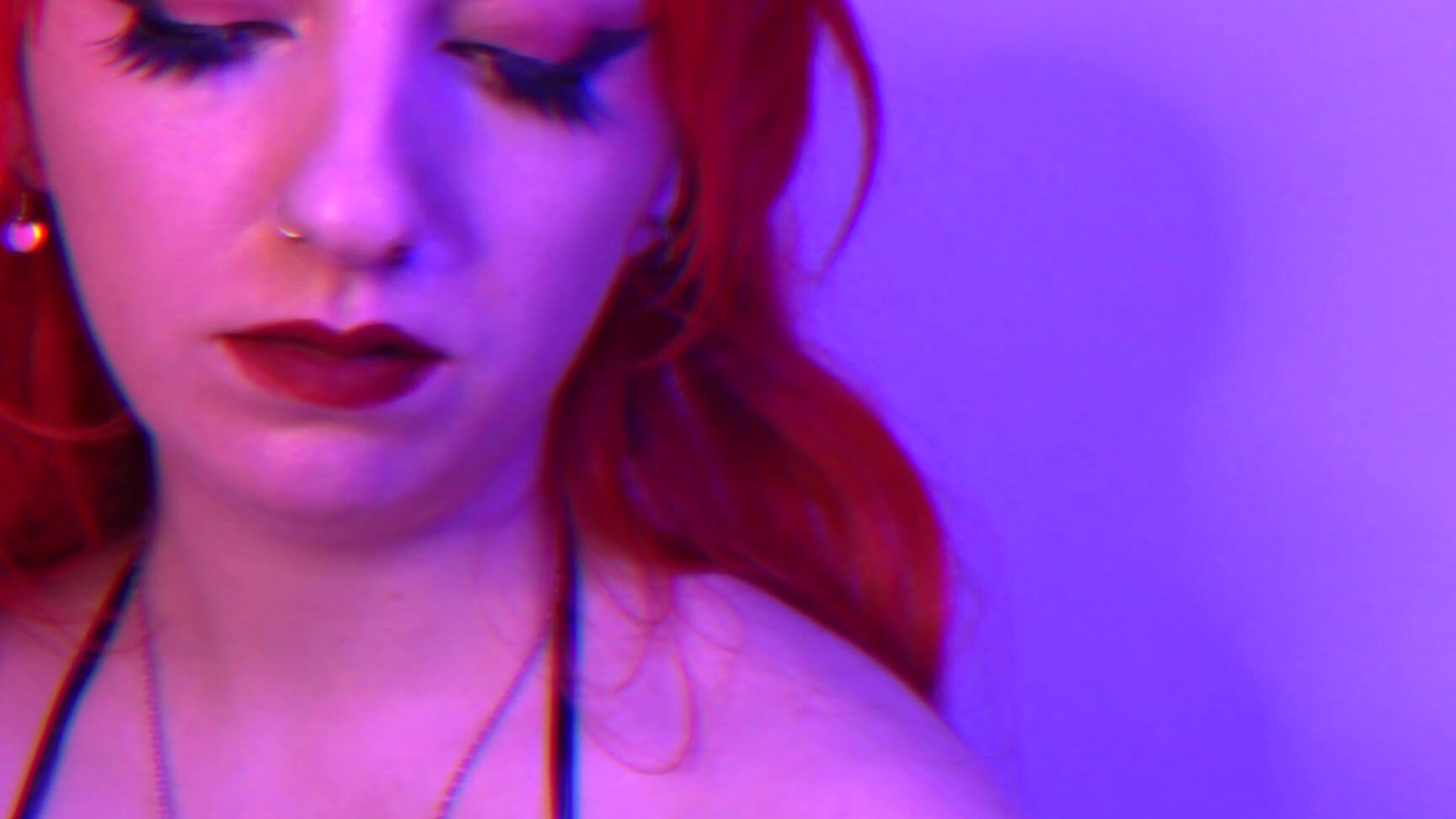 "Ellie Haze" mouth fetish, redheads, sfw, smoking Watch me smoke manyvids