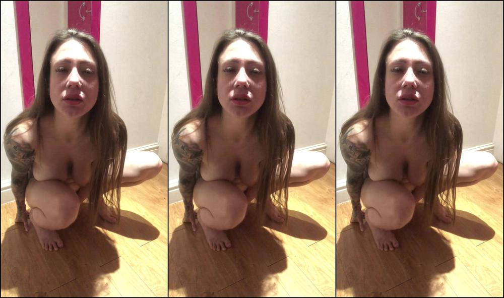 "SuzieLove212" amateur, dildo fucking, housewives, public nudity, pussy play PUBLIC Dildo Fucking Changing Rooms manyvids