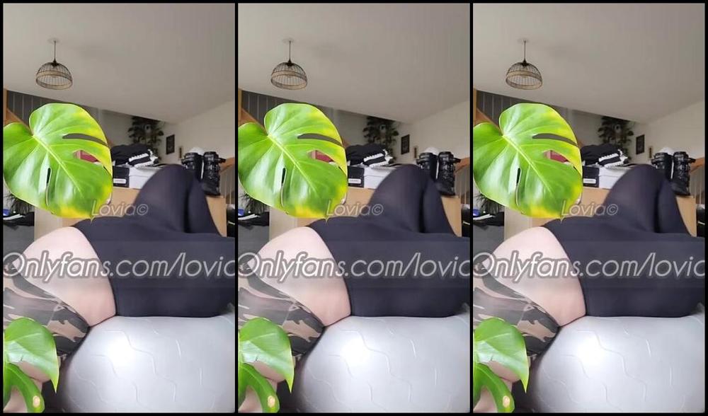 Lovia Suicide Nicknamed Lovia 03 17 2025 Onlyfans Video Yoga Time Stripif You Want Other Theme Tell Me In Comment